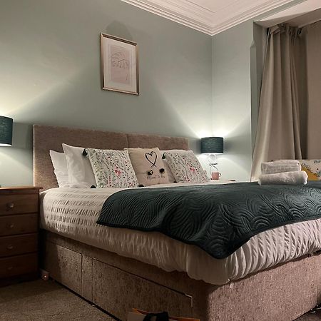 ノッティンガムThe Rose- Grd Floor, 2-5 Beds, Smarttv, Uni, Tram, M250 Fibreアパートメント エクステリア 写真