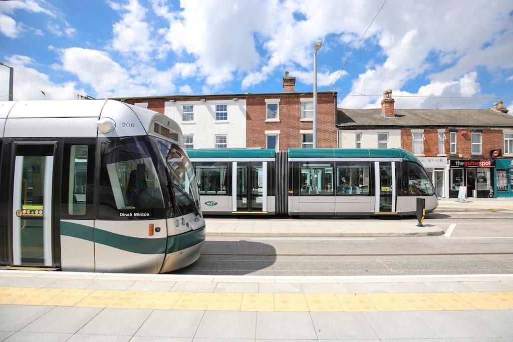 ノッティンガムThe Rose- Grd Floor, 2-5 Beds, Smarttv, Uni, Tram, M250 Fibreアパートメント エクステリア 写真