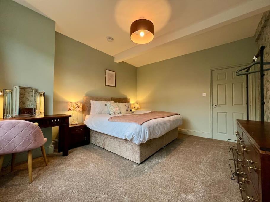 ノッティンガムThe Rose- Grd Floor, 2-5 Beds, Smarttv, Uni, Tram, M250 Fibreアパートメント エクステリア 写真