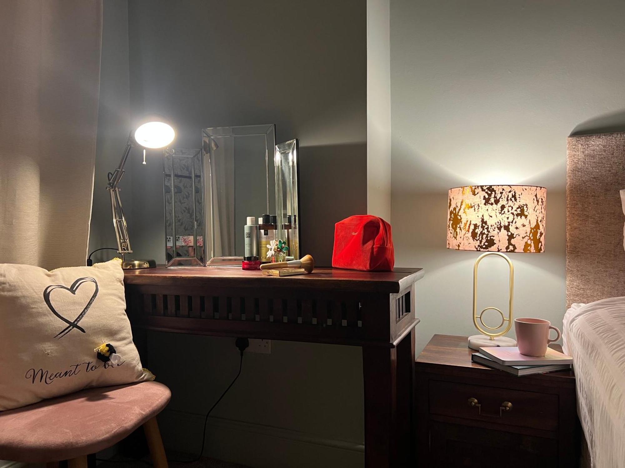 ノッティンガムThe Rose- Grd Floor, 2-5 Beds, Smarttv, Uni, Tram, M250 Fibreアパートメント エクステリア 写真